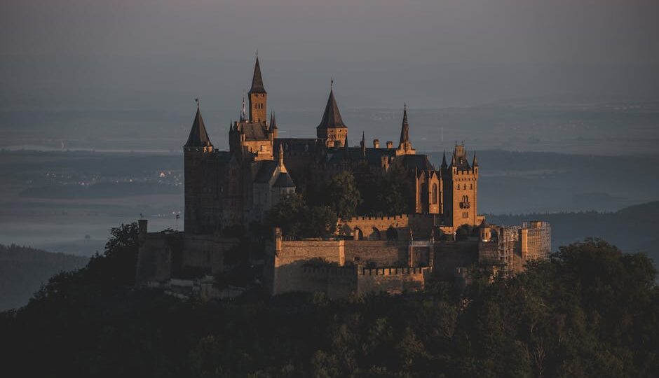 A Complete Guide to the World’s Most Famous Castles