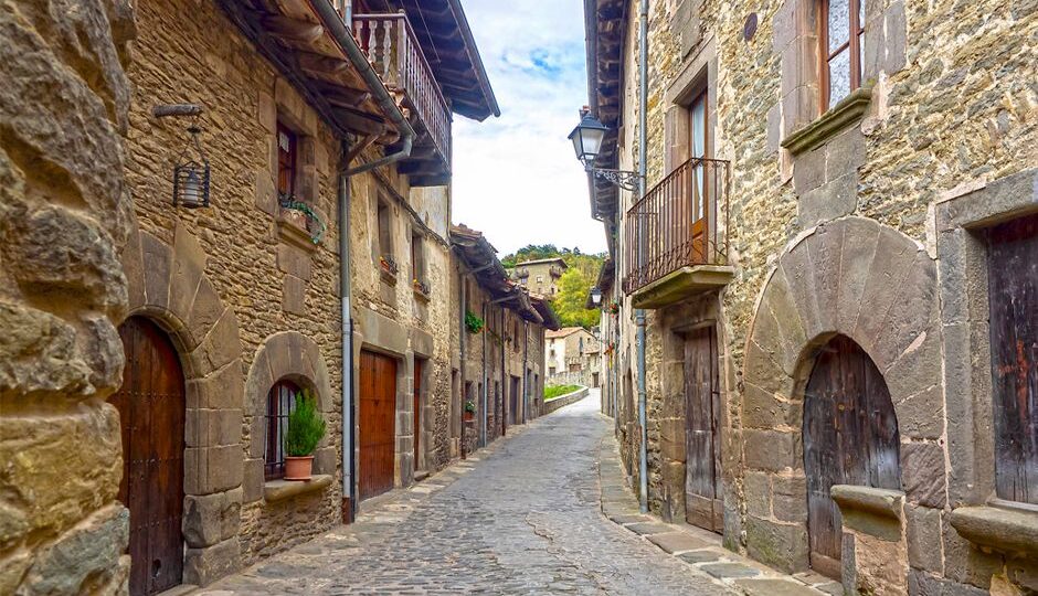 Walk Through Time: Discovering Europe’s Most Enchanting Medieval Villages in 2026